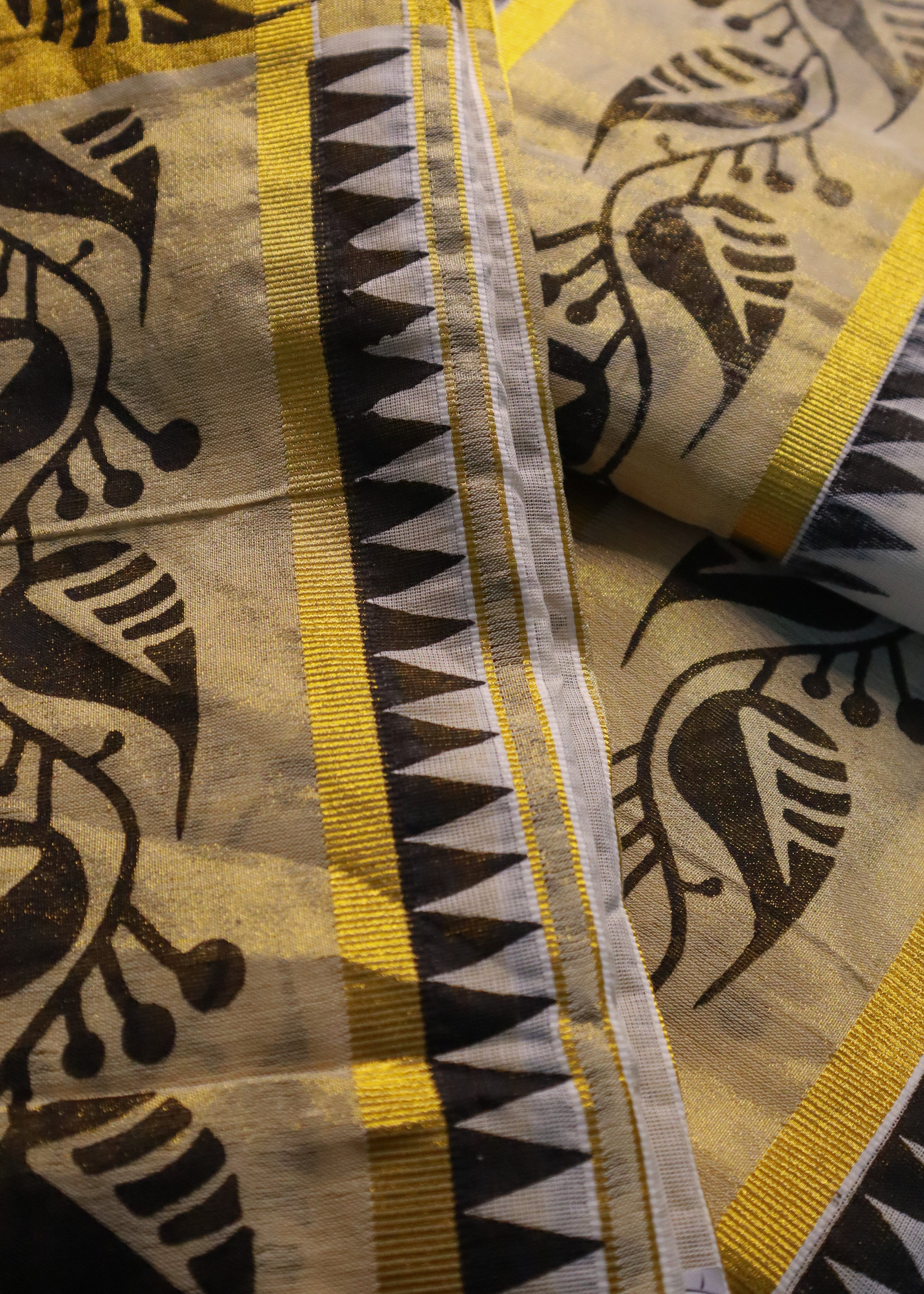 Set Mundu