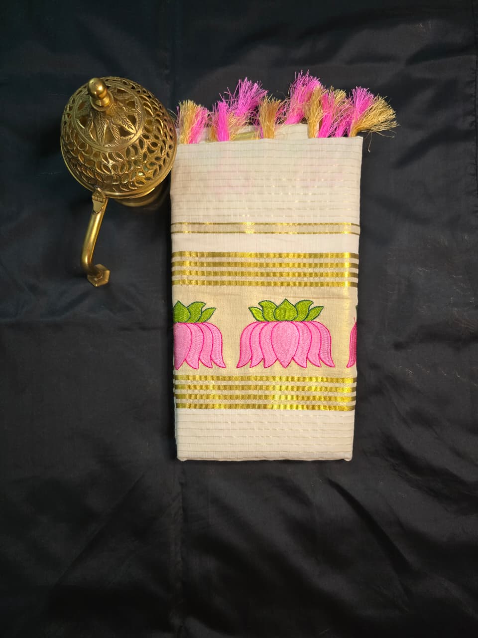 Set Saree
