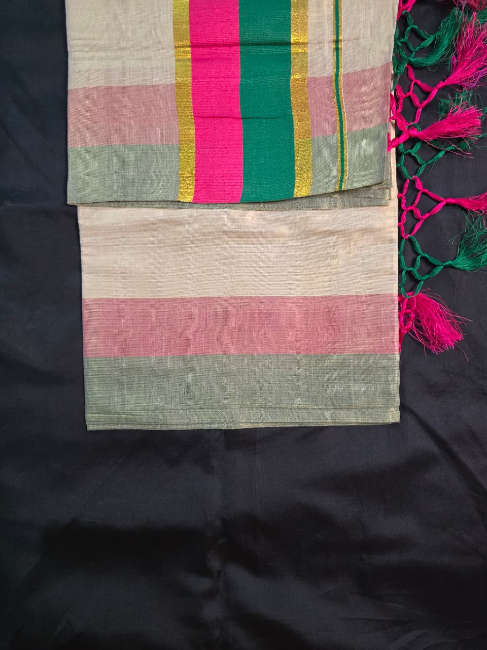 Set Saree