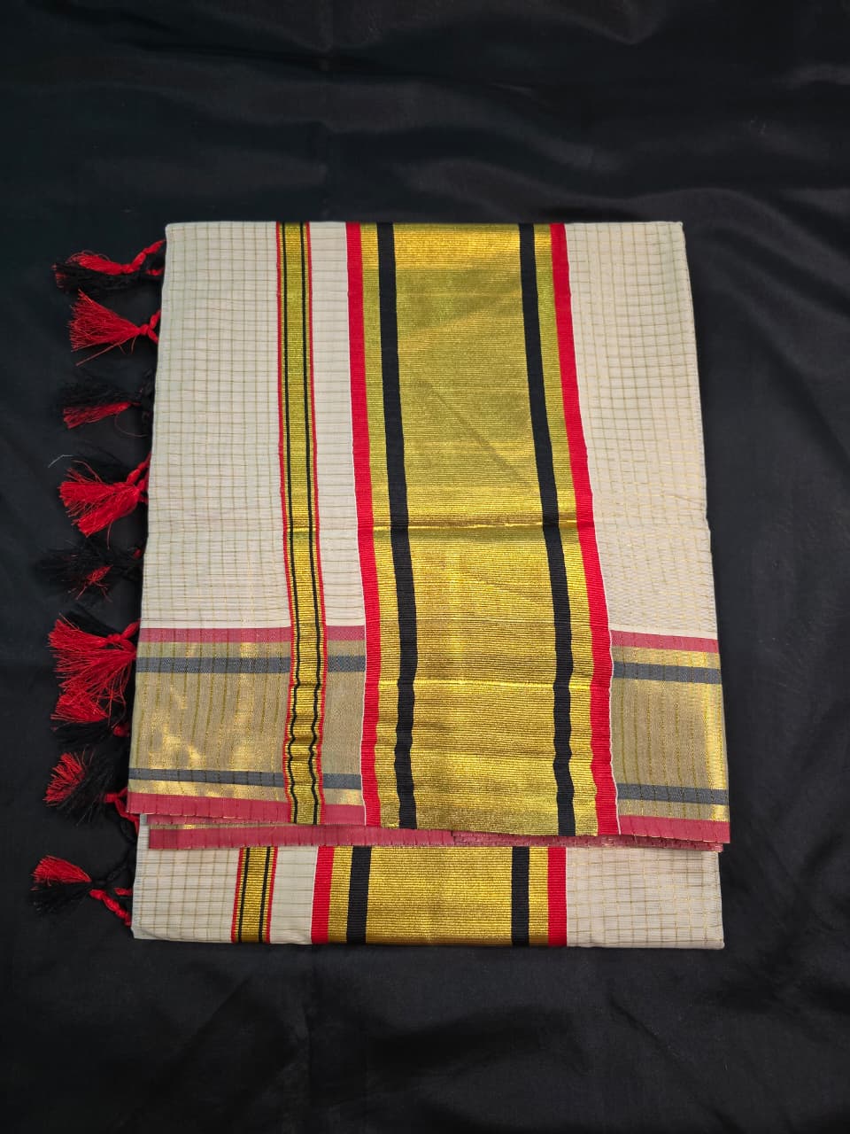 Set Saree