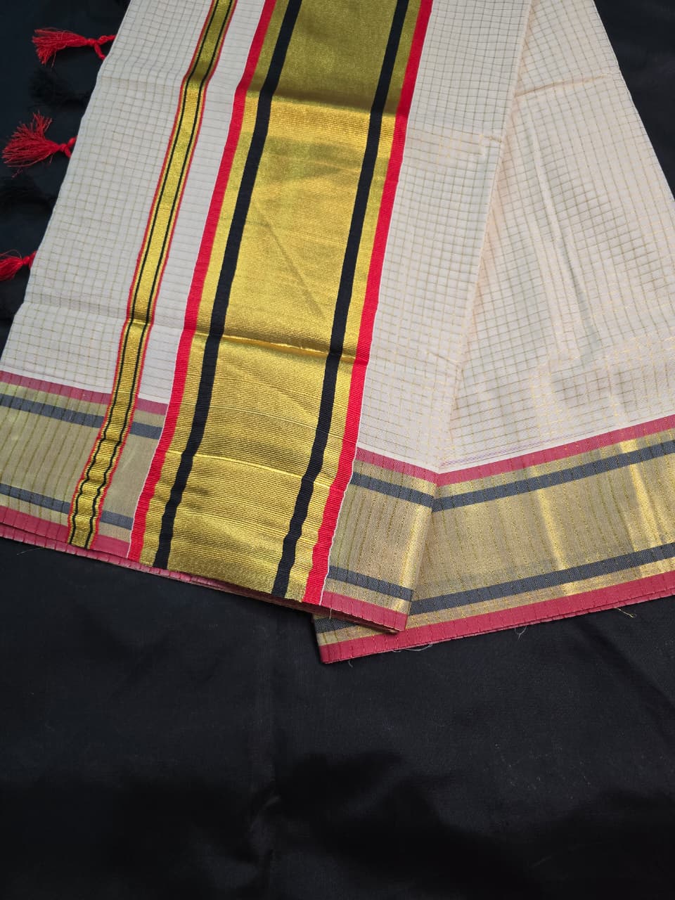 Set Saree